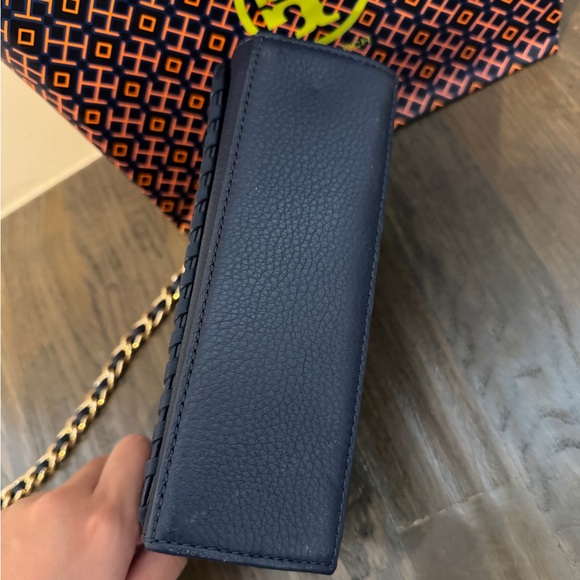 Tory Burch Blue Leather Marion Crossbody Bag small size navy blue - Picture 4 of 8